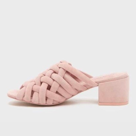 Kelsi Dagger Sky Pale Pink Woven Sandal - Picture 3 of 7